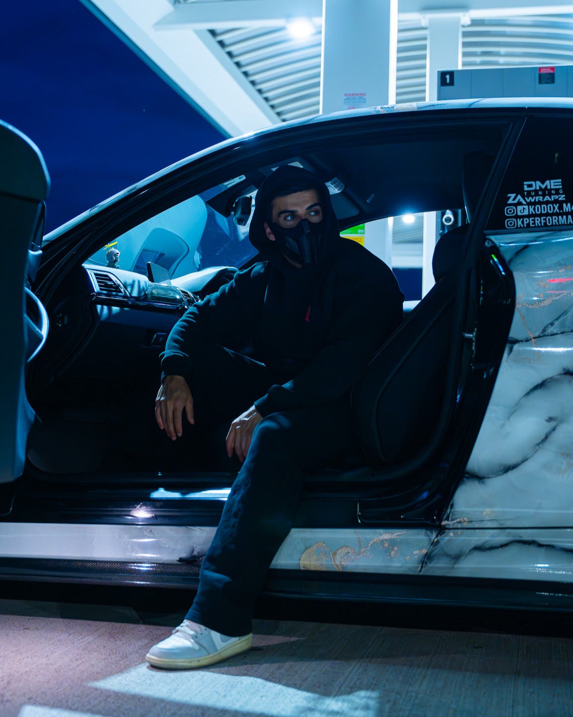 NEED MONEY FOR BMW UNISEX OVERSIZED HOODIE